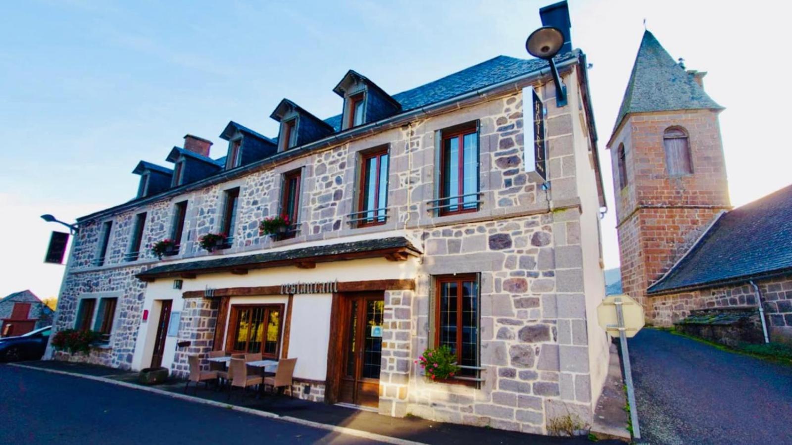 Hotel Restaurant Du Plomb Du Cantal Murat  Ngoại thất bức ảnh